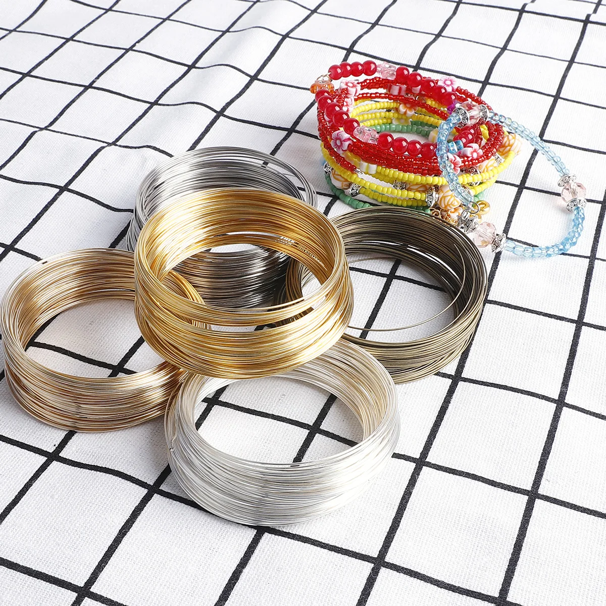 100Loops 0.6mm Memory Wire Bra - Coil Building Kit recension och pris